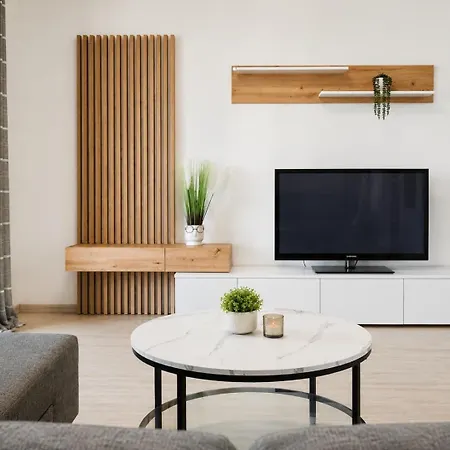 Family Haven - 45 Min To Vienna & Free Parking Pressburg