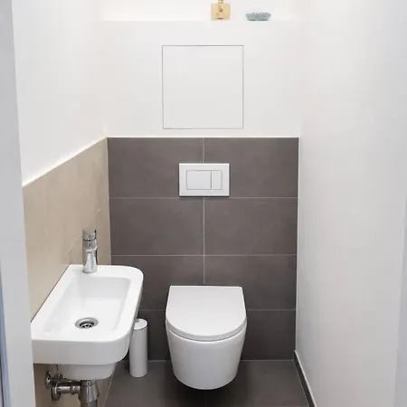 Family Haven - 45 Min To Vienna & Free Parking Pressburg